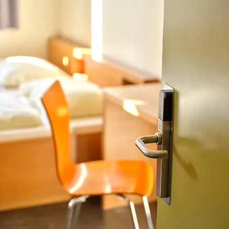 Youth Schengen / Hostel Remerschen